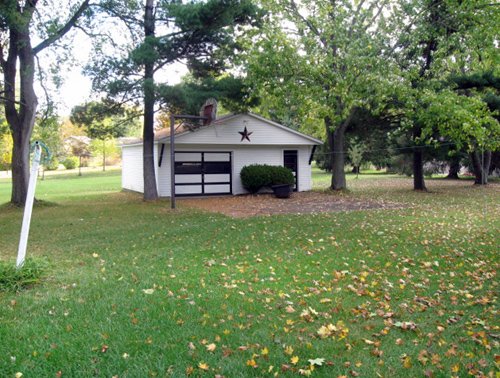 Property photo 9 - 3 Bedroom Ranch on 2 Wooded Acres